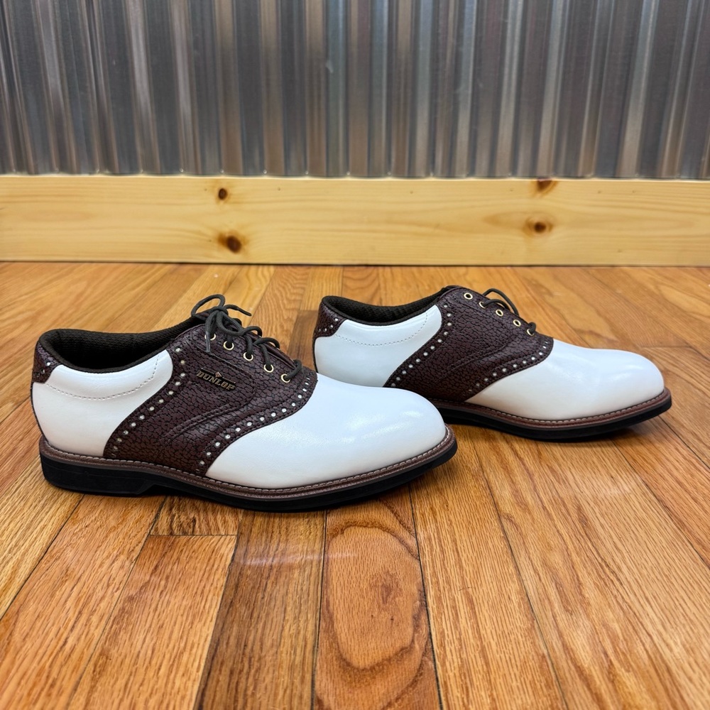 Dunlop Men’s Classic White and Brown Spikeless Golf Shoes NWOB Size 10